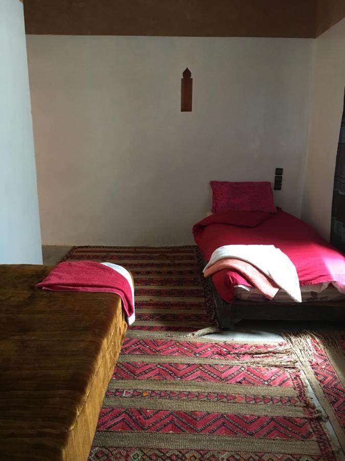 Maison D'Hotes Dar Afra Ait Ziri Exterior foto