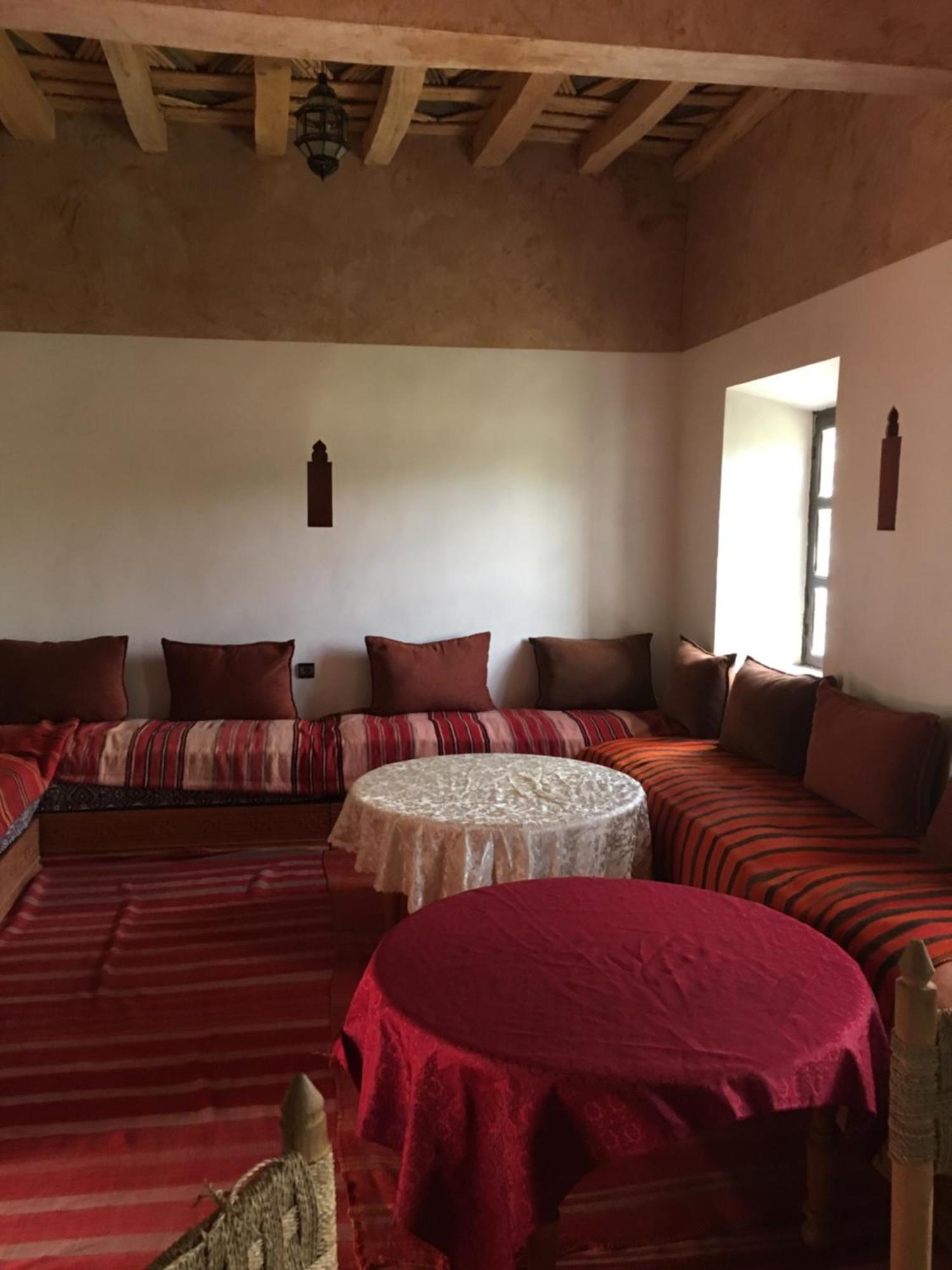 Maison D'Hotes Dar Afra Ait Ziri Exterior foto